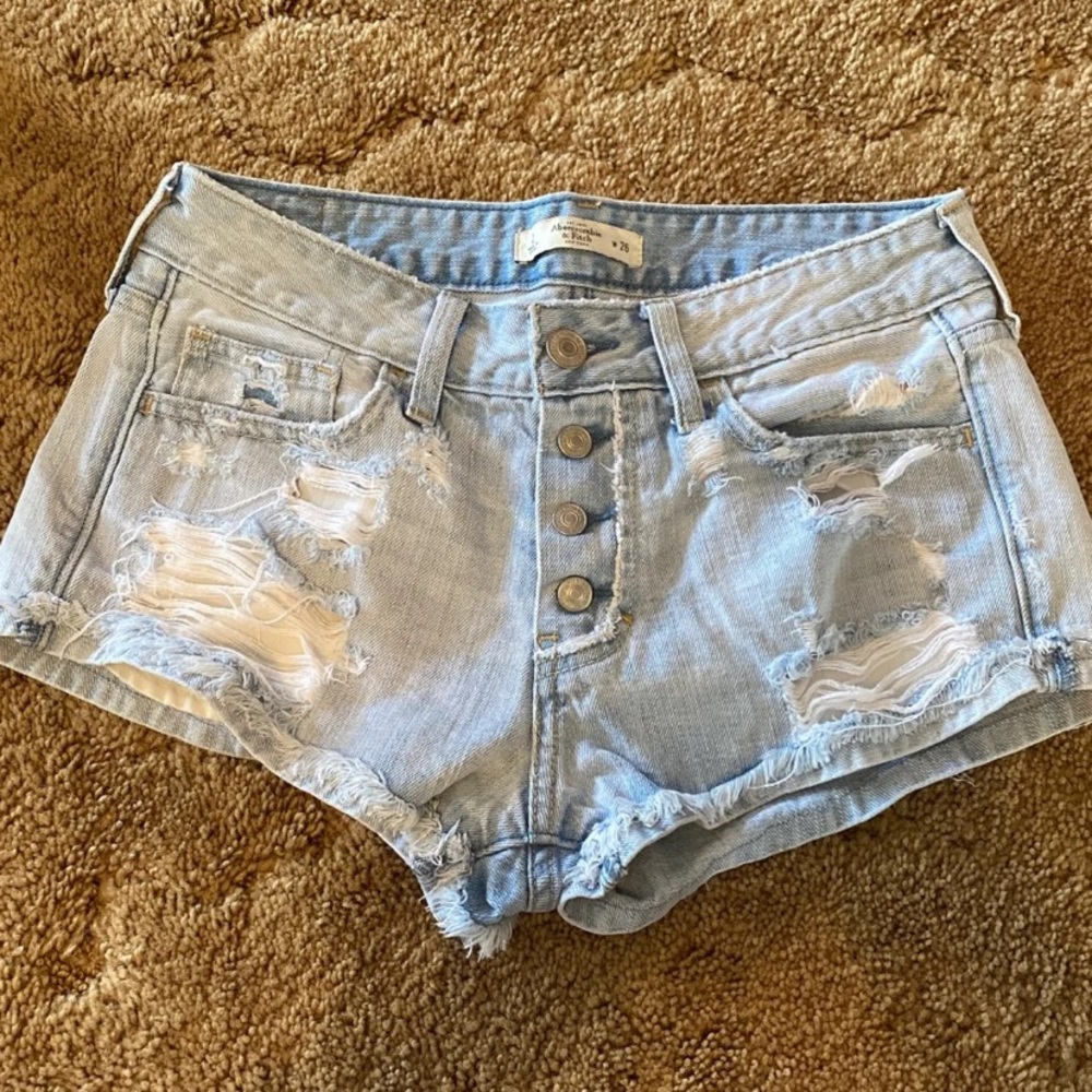 Super cute Abercrombie and Fitch Jean Shorts